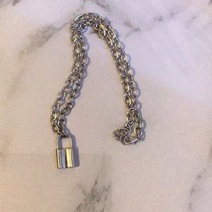 Cute lock necklace